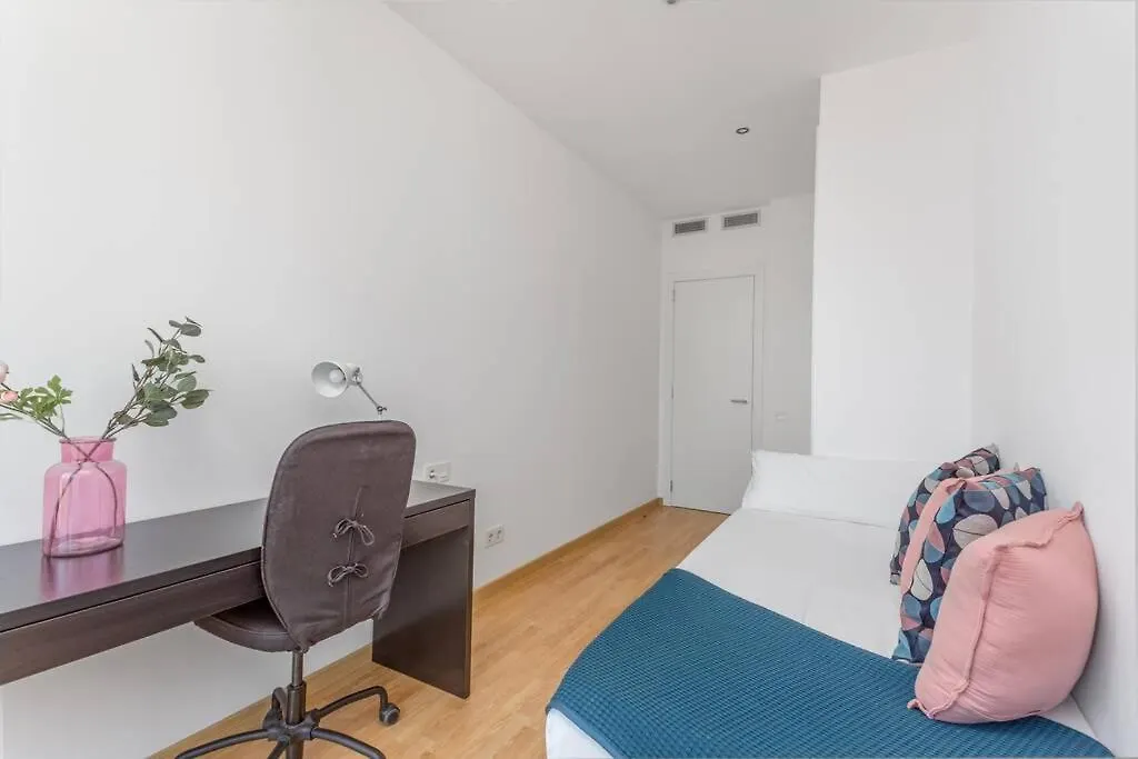 Lodging Apartments Fira Duplex - Barcelona L'Hospitalet de Llobregat Spain
