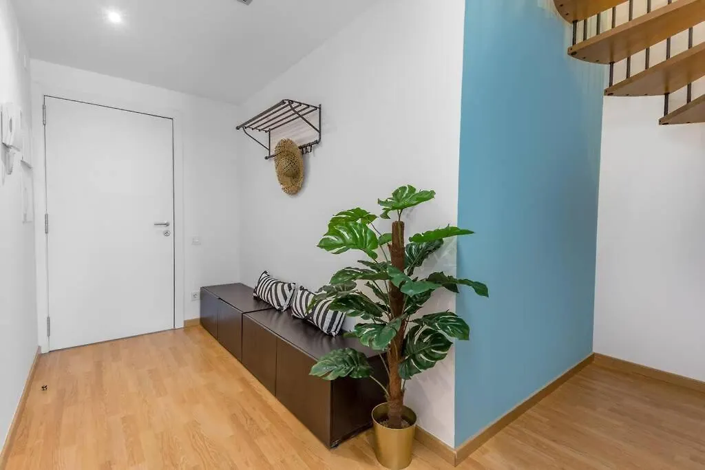 Lodging Apartments Fira Duplex - Barcelona L'Hospitalet de Llobregat